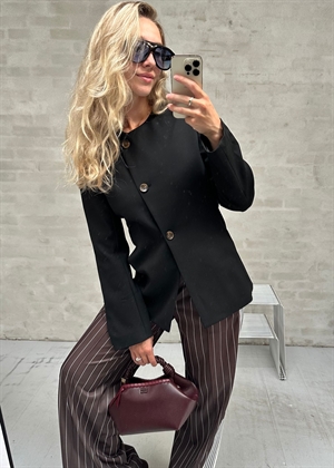 Ortal blazer Sort Boii Studios 